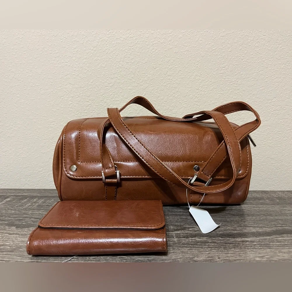 Brown Faux Leather Barrel Bag Set - Picture 2 of 8